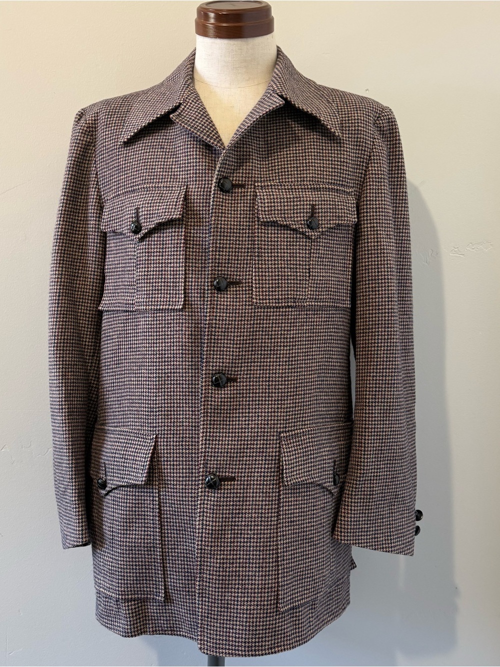 Pendleton vintage navy, red & cream wool houndstooth field jacket
